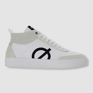 LOCI White & Black Athletic 👟 Love them but they’re just a smidge too small😭